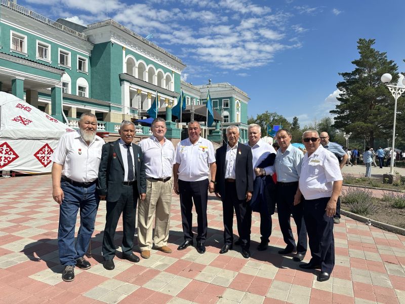 Более 100 работников Карагандинского отделения ГП и магистральной сети отметили в День работников транспорта