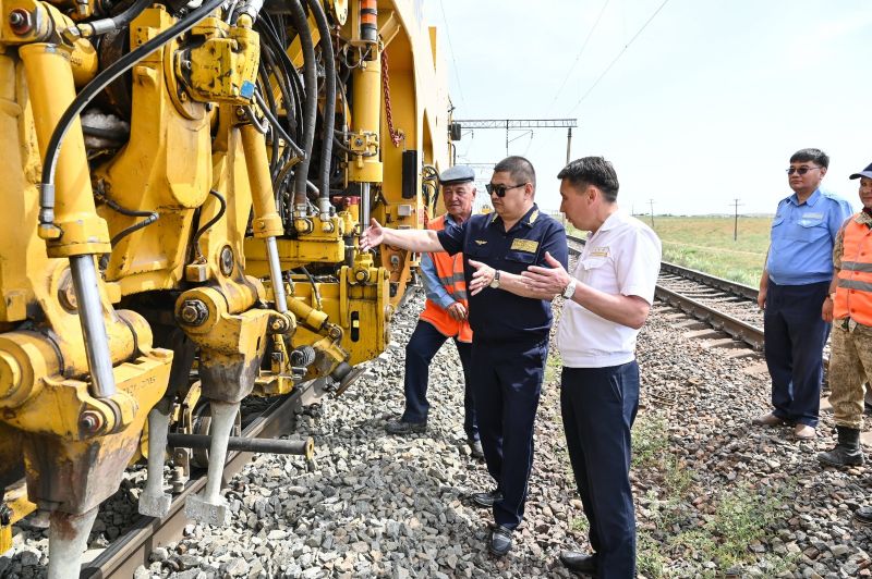 Уровень безопасности движения поездов улучшен в КТЖ