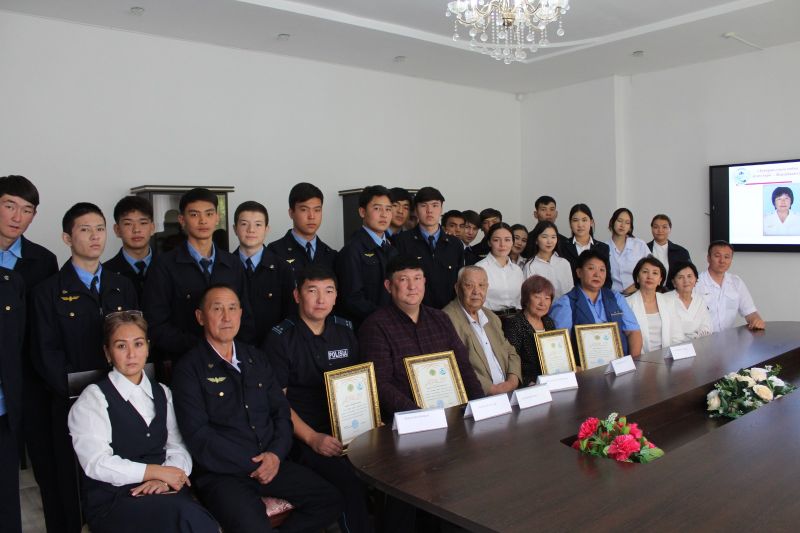 Еңбекқор теміржолшылар әулеті үлгі етілді