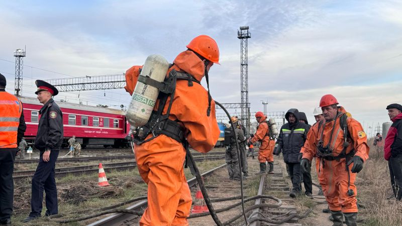 Учения по ликвидации течи серной кислоты провели на станции Павлодар-Северный