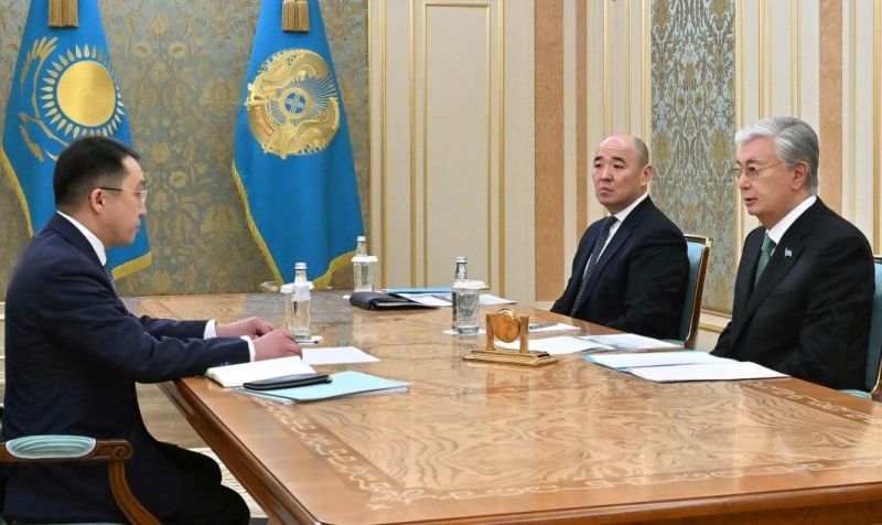 Глава государства принял министра транспорта
