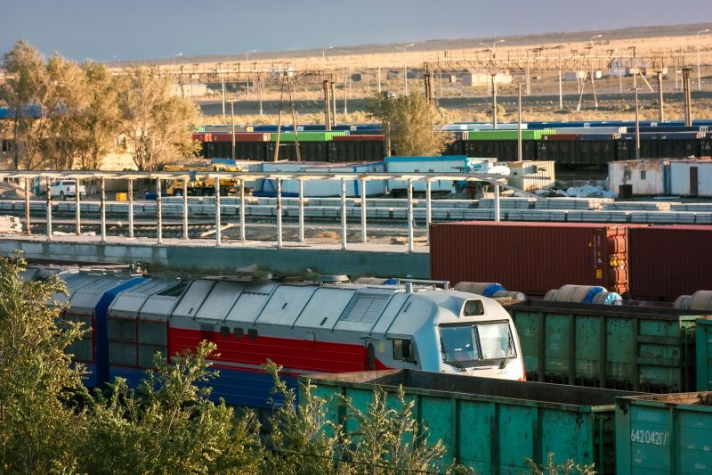 Более 4,6 млн тонн грузов отправлено на экспорт через Достык