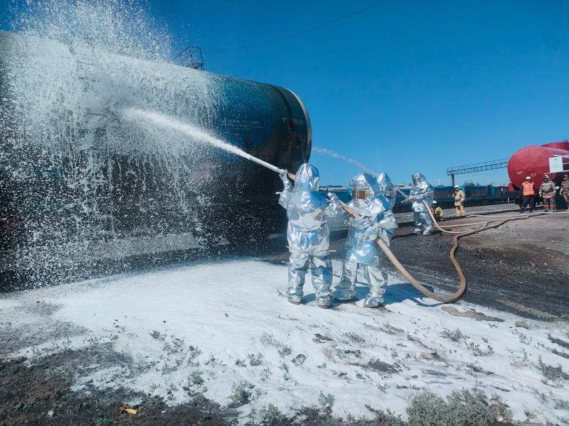Теміржолдағы төтенше жағдай: Шиеліде өрт сөндірушілер кәсіби шеберліктерін шыңдады