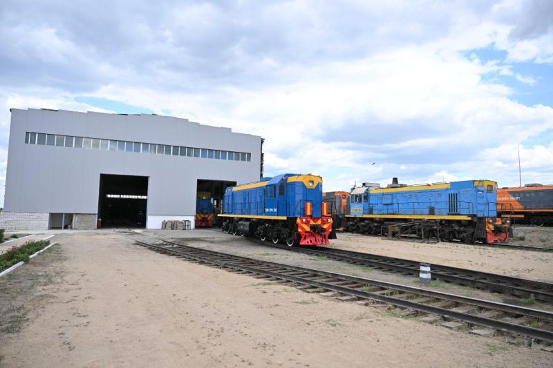 Берік Уәли Курчатовтағы теміржол кәсіпорнының жұмысымен танысты