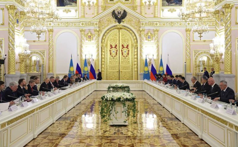 Қазақстан мен Ресей көлік саласындағы әріптестікті дамыту жөнінде келісімдерге қол қойды