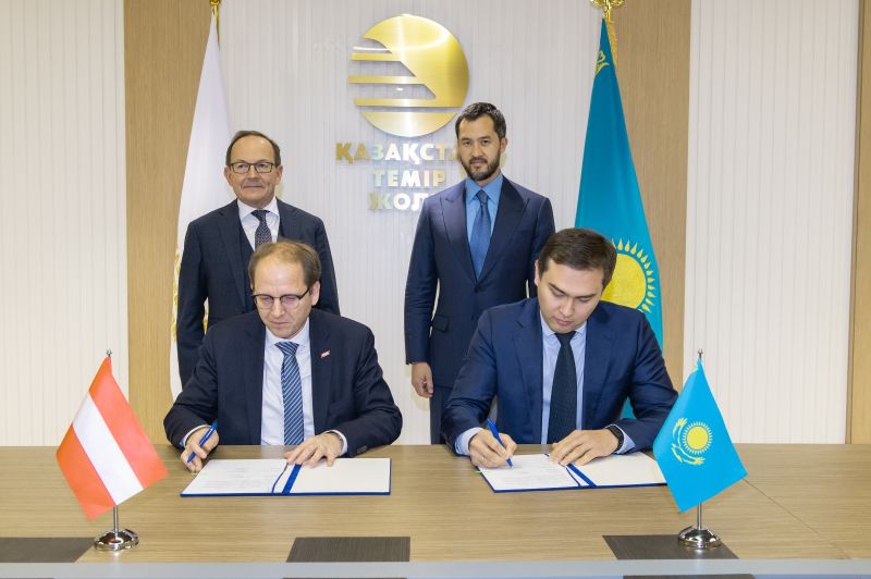 КТЖ и Rail Cargo Austria подписали меморандум о развитии интермодальных перевозок по ТМТМ