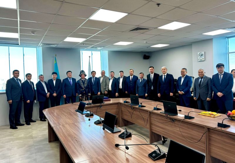 Почетного железнодорожника Сергея Балашова проводили на пенсию