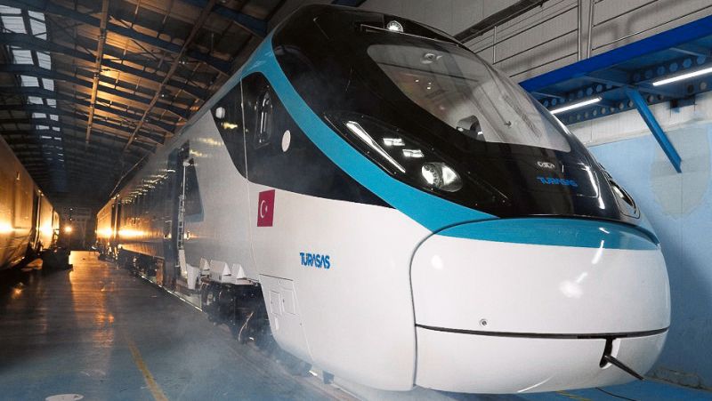 Түркия алғашқы жүрдек электр пойызын сынақтан өткізбек