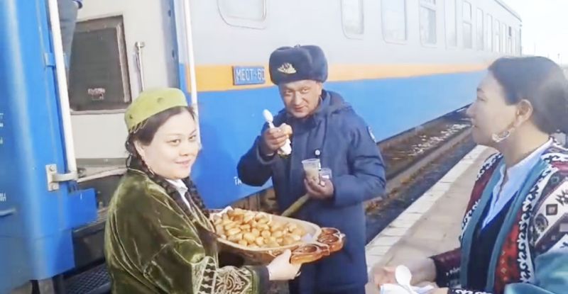 Сәні мен салтанаты жарасқан