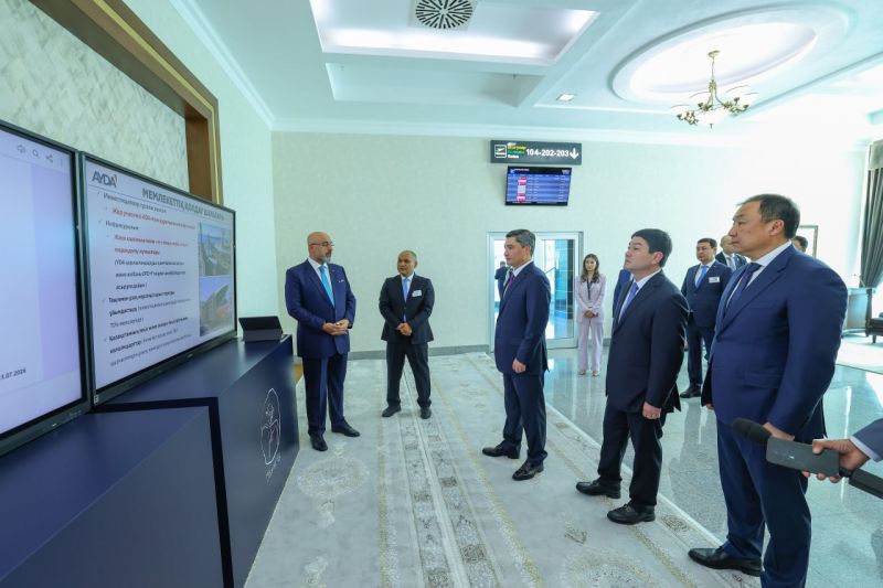 Транскаспий дәлізін дамыту: Олжас Бектенов Маңғыстаудағы стратегиялық жобалардың жүзеге асуын тексерді