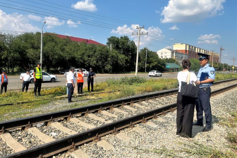 Профилактический рейд по безопасности на железной дороге прошел на перегоне Уральск – Жилаево