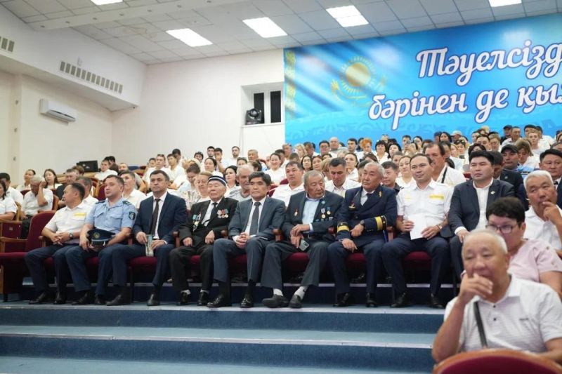 Железнодорожников наградили в преддверии профессионального праздника в Кокшетау