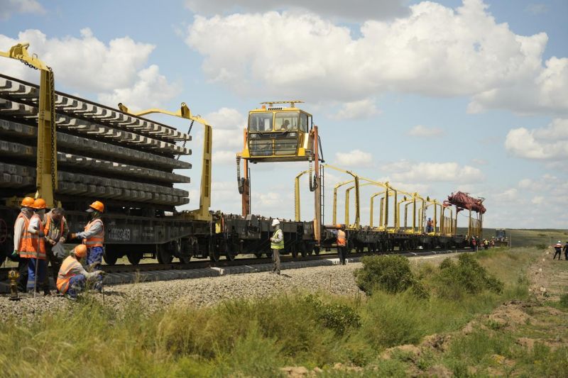 ТОО «Теміржол жөндеу» капитально отремонтировало около 230 километров пути