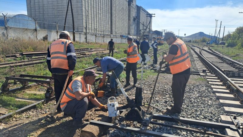 Два стрелочных перевода восстановили для увеличения пропускных возможностей станции Предгорная