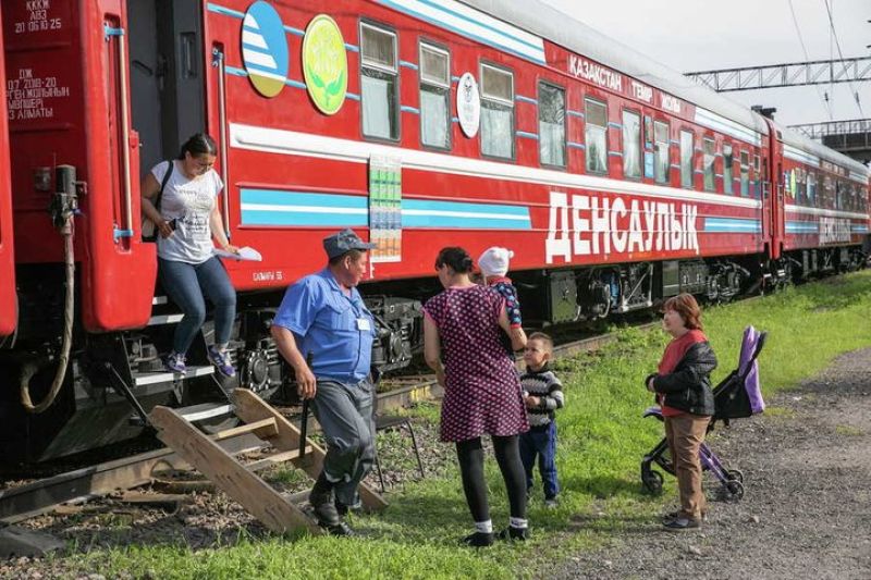 Медициналық пойыз желтоқсанға дейін жолда болады