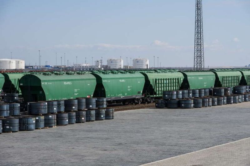 Морской порт Актау: 40 тысяч контейнеров в год