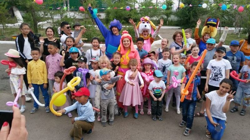 На станции Нур-Султан в День защиты детей прошел праздник