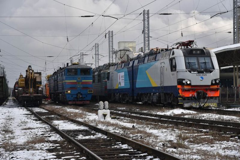В КТЖ оценили парк локомотивов к работе в зимних условиях