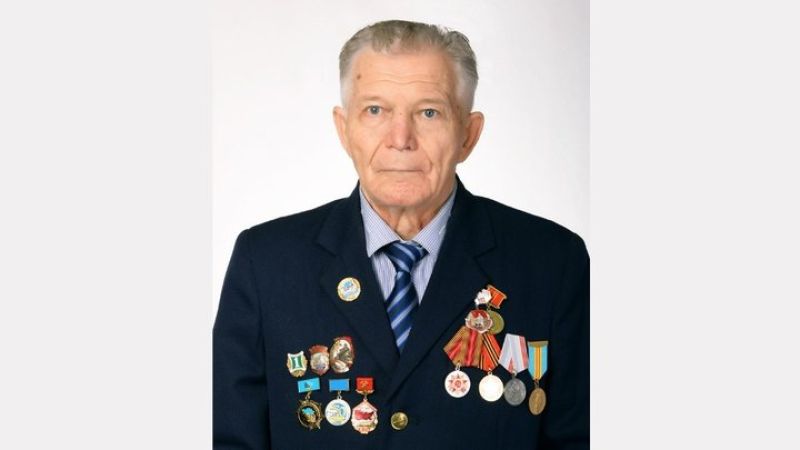 Железная дорога - в его крови