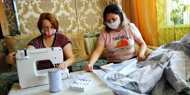#МыВместе: сшили многоразовые маски для железнодорожников