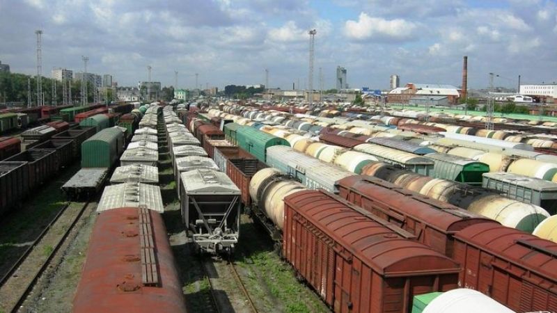 Железнодорожные перевозки в Казахстане перевели в цифровой формат