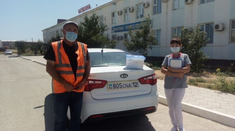 Түбек теміржолшылар қолдан келген көмектерін жасауда
