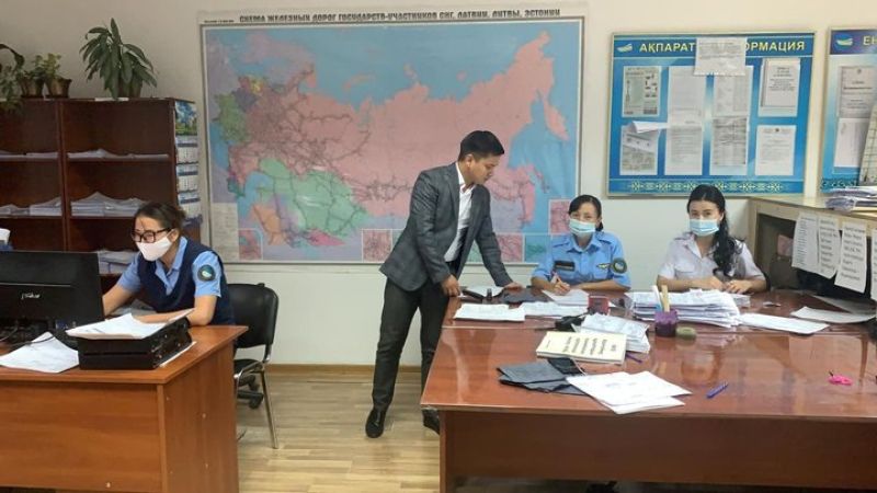 Будущие железнодорожники прошли производственную практику на станции Алтынколь