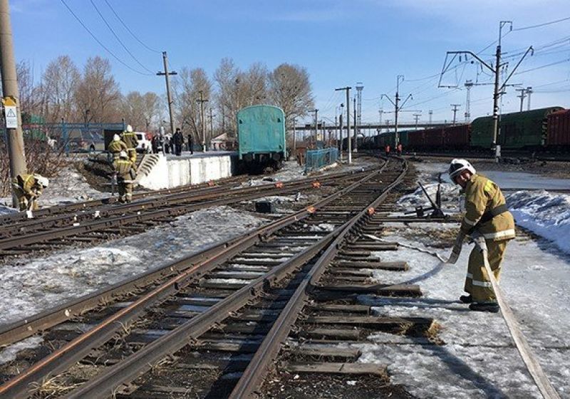 Их служба и опасна и трудна