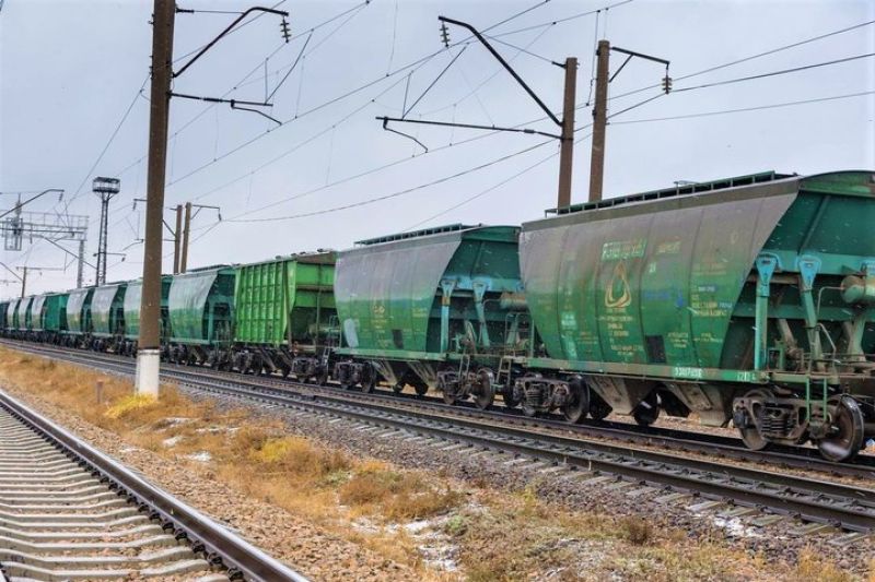 4,3 млн тонн цемента перевезено в первом полугодии по сети ҚТЖ