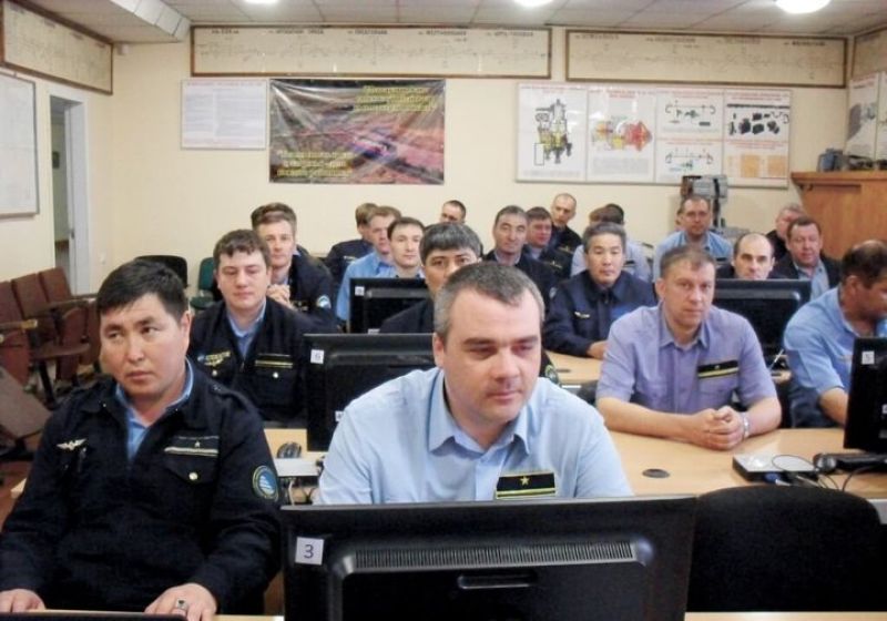 Локомотивные бригады, за парты!