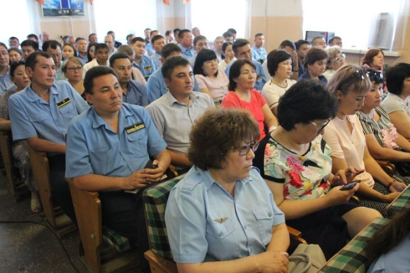 Асыра сілтеу болмасын