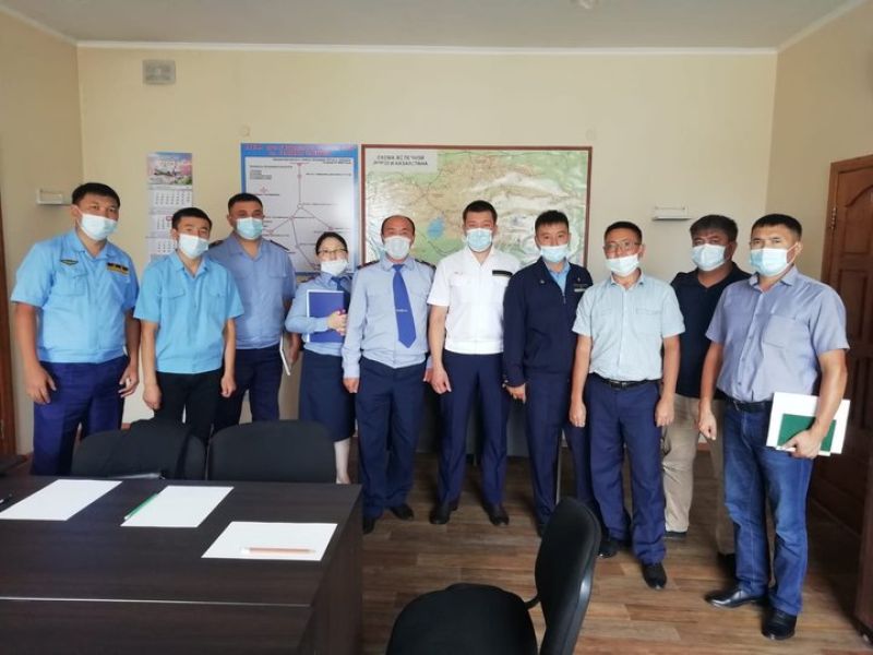В Усть-Каменогорске усилили меры безопасности после нападения на машиниста станции Шу
