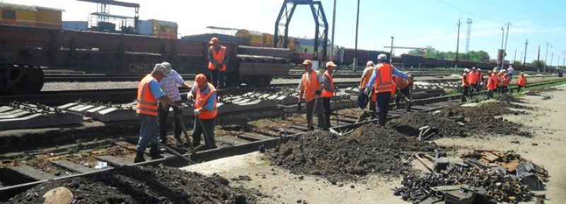 Дегелең - Жаңа-Семей теліміндегі жолдың 15 шақырымы жөнделіп жатыр