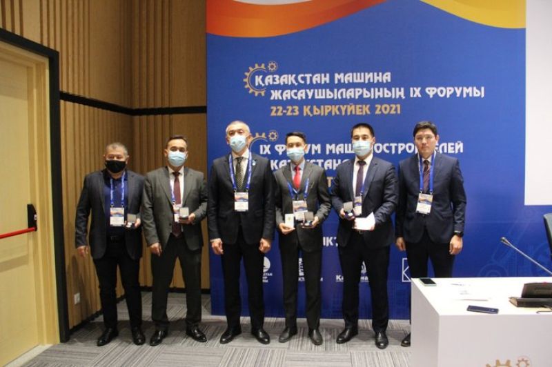 Сала қызметкерлері «Құрметті машина жасаушы» белгісімен марапатталды