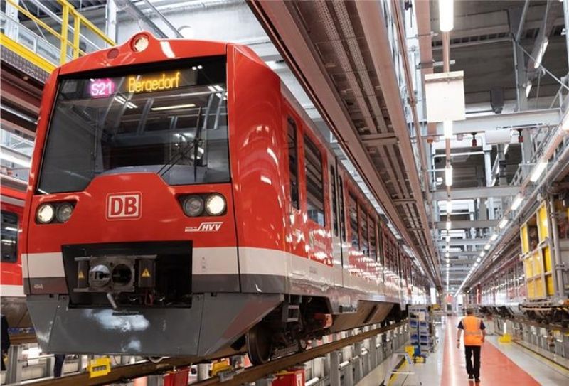 Deutsche Bahn запускает в Гамбурге электрички-беспилотники