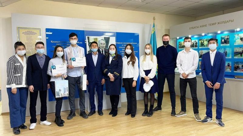 Музей ҚТЖ посетили студенты-железнодорожники