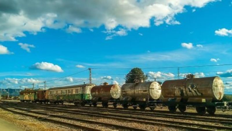 Китай и Северная Корея возобновляют торговлю по железной дороге