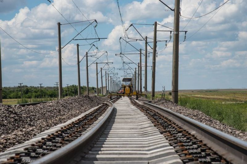 Железнодорожники тестируют надежность новых железобетонных шпал на участке Шидерты - Экибастуз